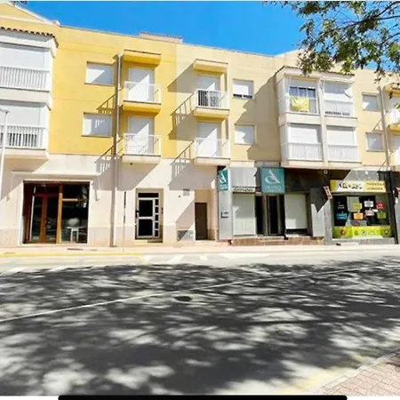 En El Edificio Barlovento, Situado En El Centro De Alcossebre, A 150m Del Mar *